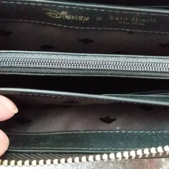 Kate Spade x Disney Polka Dot Minnie Mouse Large Continental Wallet - Picture 10 of 13